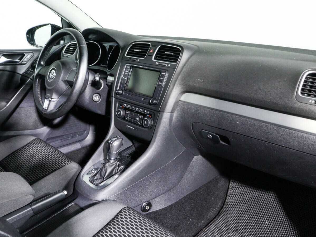 Volkswagen Golf, 2012 Фото №8