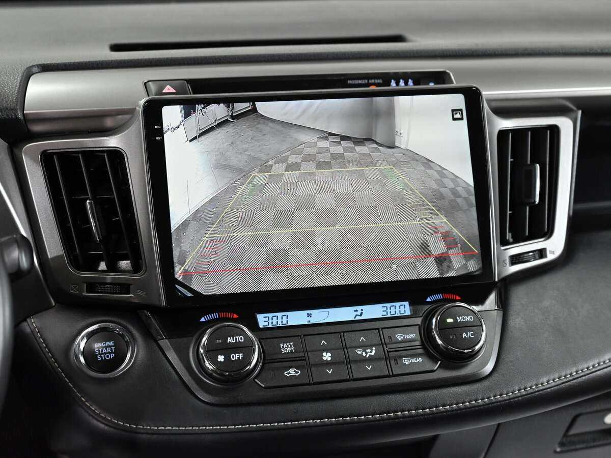 Toyota RAV4, 2018 Фото №12