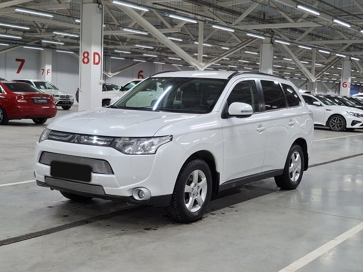 Mitsubishi Outlander III, 2013 Фото №1