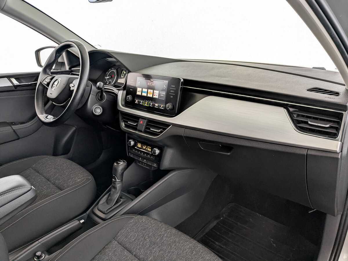 Skoda Rapid, 2021 Фото №11