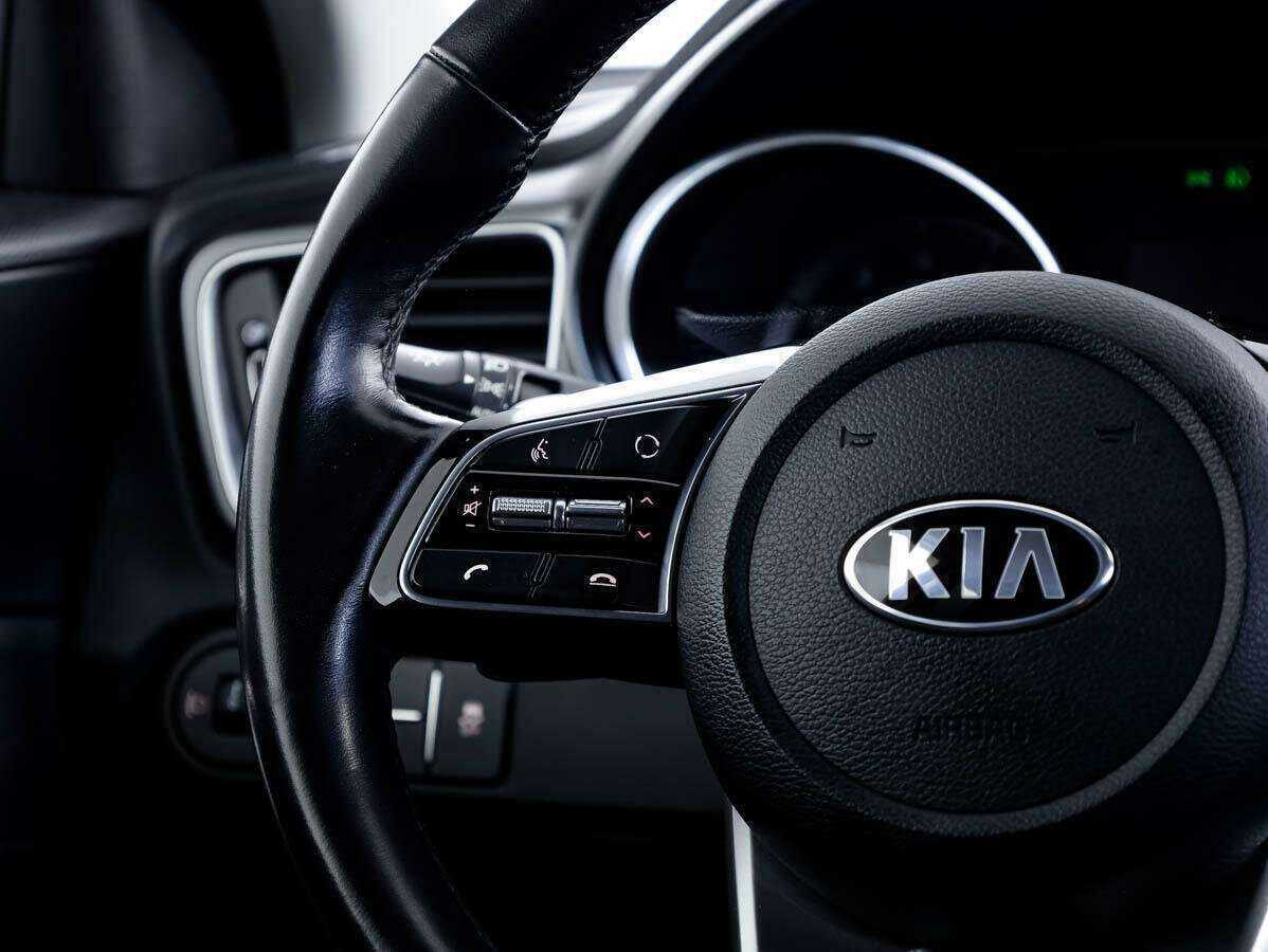 Kia Ceed, 2018 Фото №15