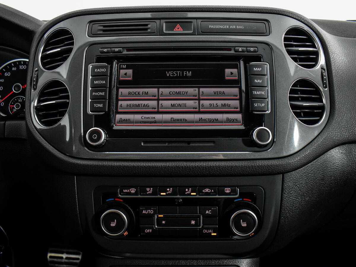 Volkswagen Tiguan, 2012 Фото №13