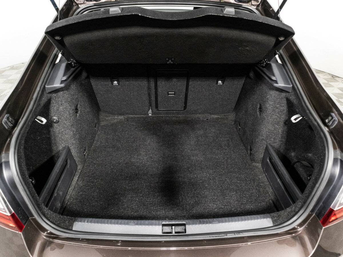 Skoda Octavia, 2018 Фото №15