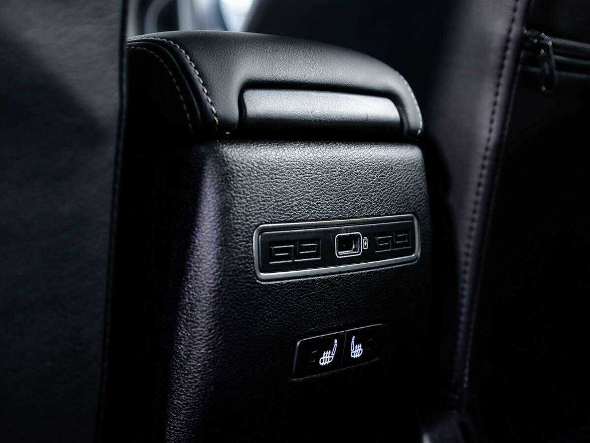 Geely Coolray, 2022 Фото №13