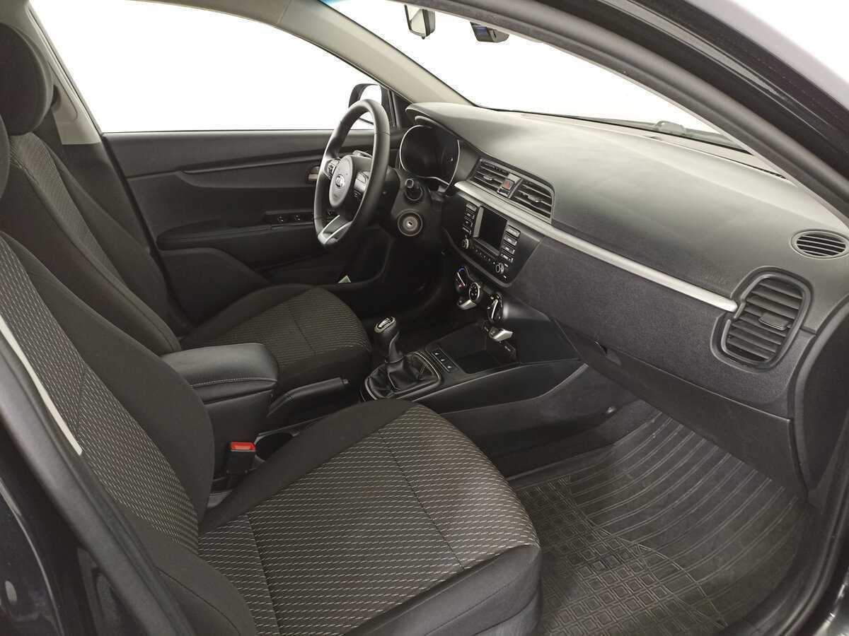 Kia Rio, 2017 Фото №11