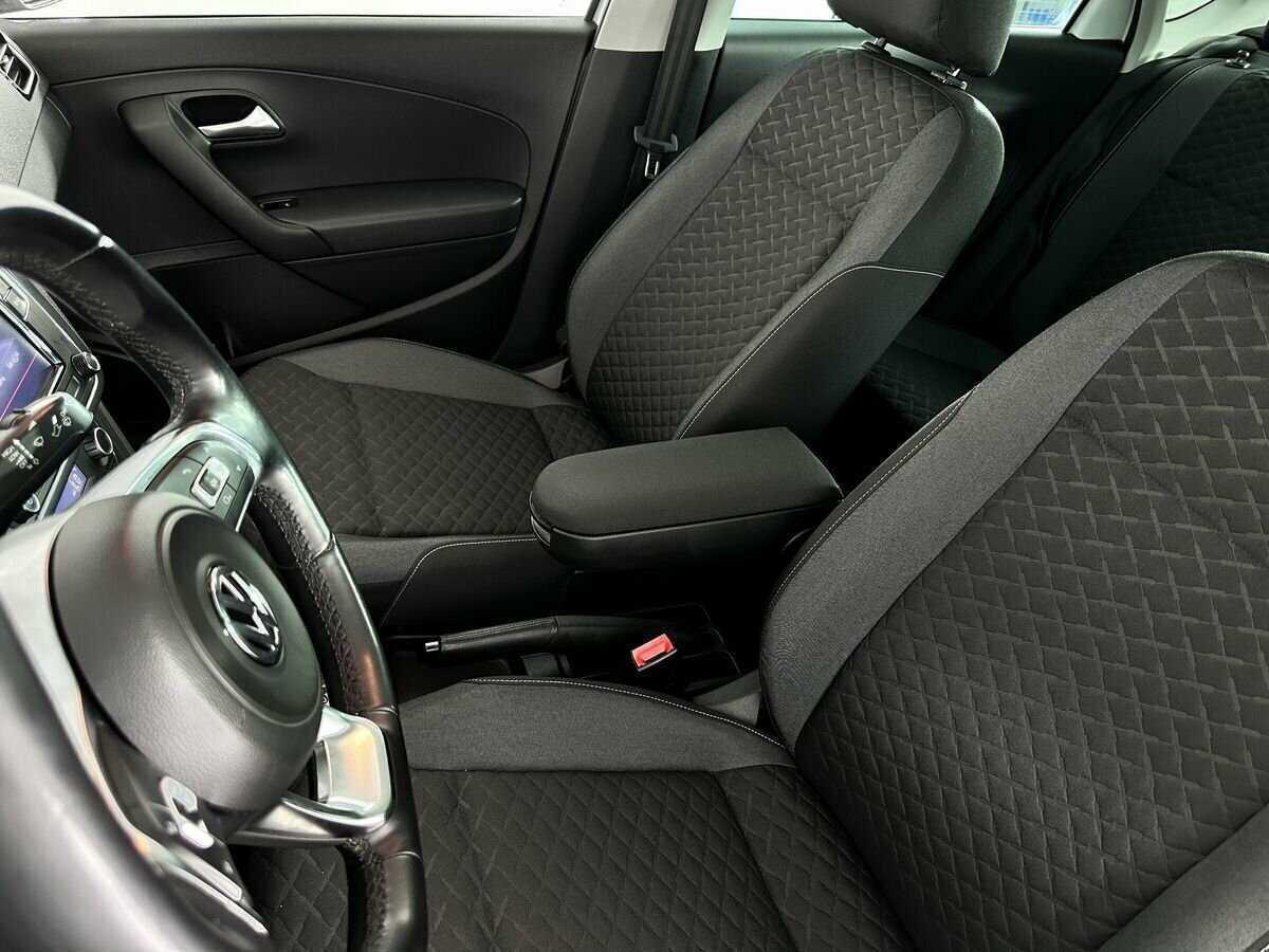 Volkswagen Polo, 2018 Фото №8