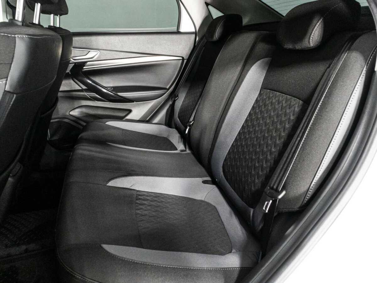 Lada (ВАЗ) Vesta, 2024 Фото №10