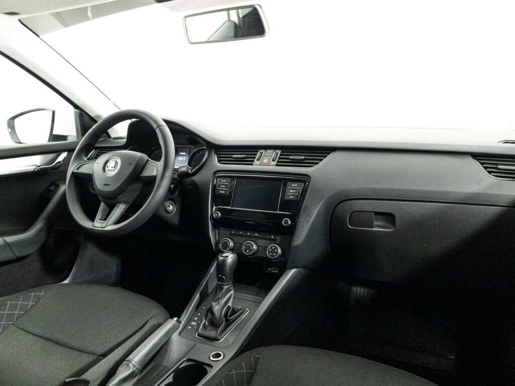 Skoda Octavia, 2018 Фото №9