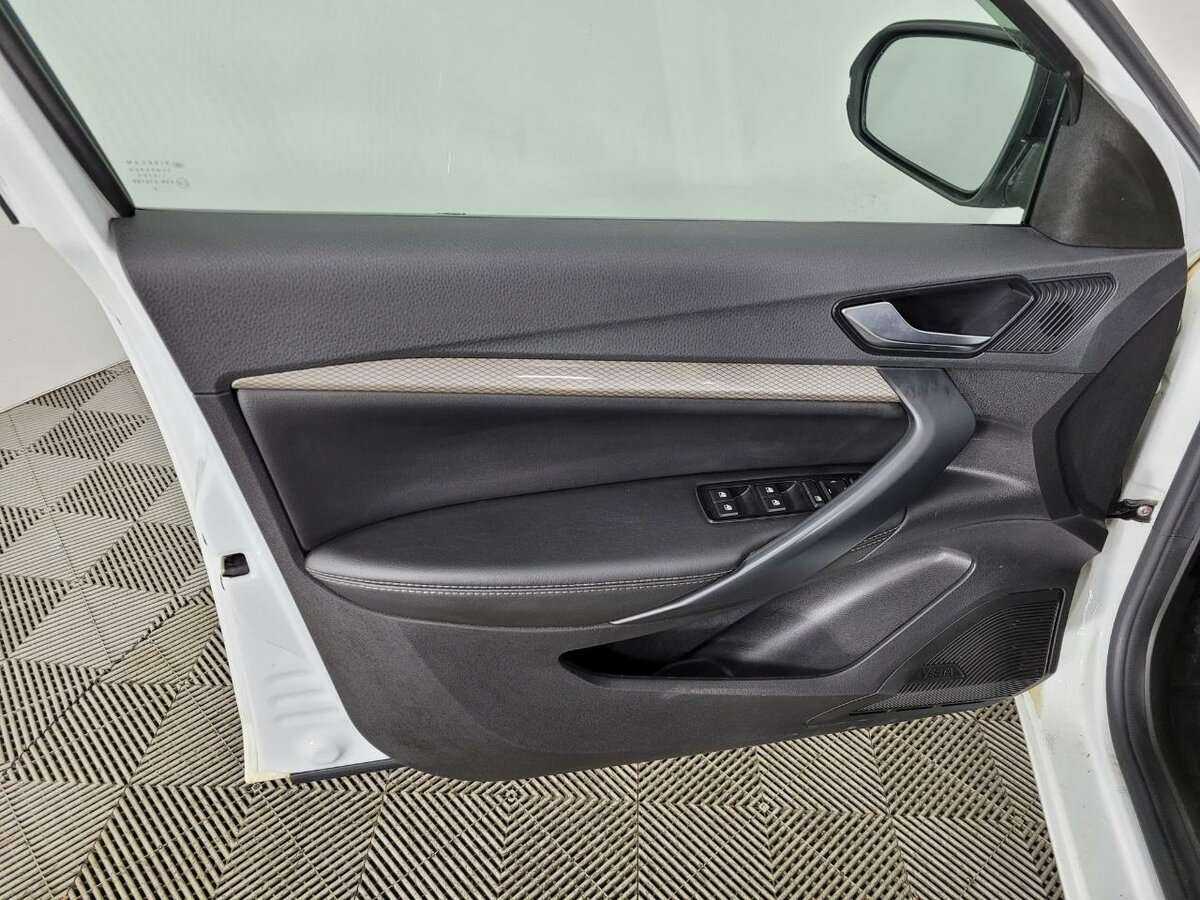 Lada (ВАЗ) Vesta, 2023 Фото №8