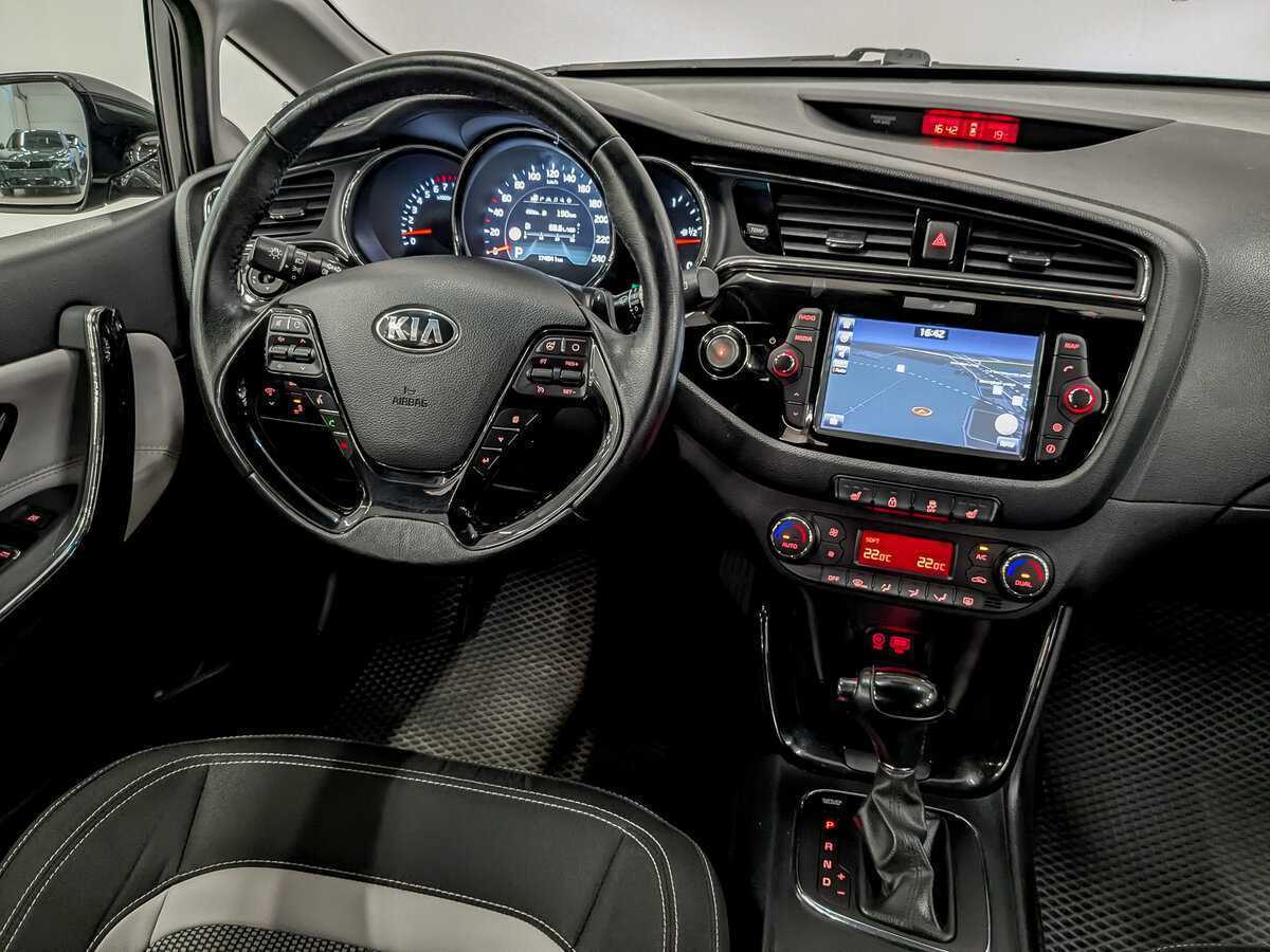 Kia Ceed, 2018 Фото №28