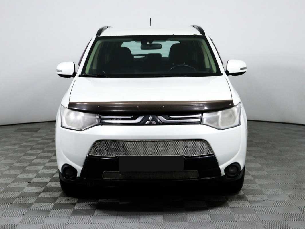 Mitsubishi Outlander, 2013 Фото №2
