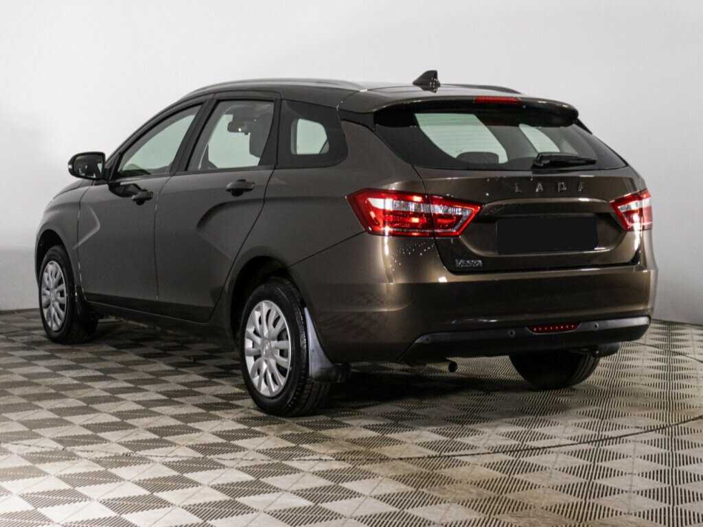Lada (ВАЗ) Vesta SW, 2021 Фото №7
