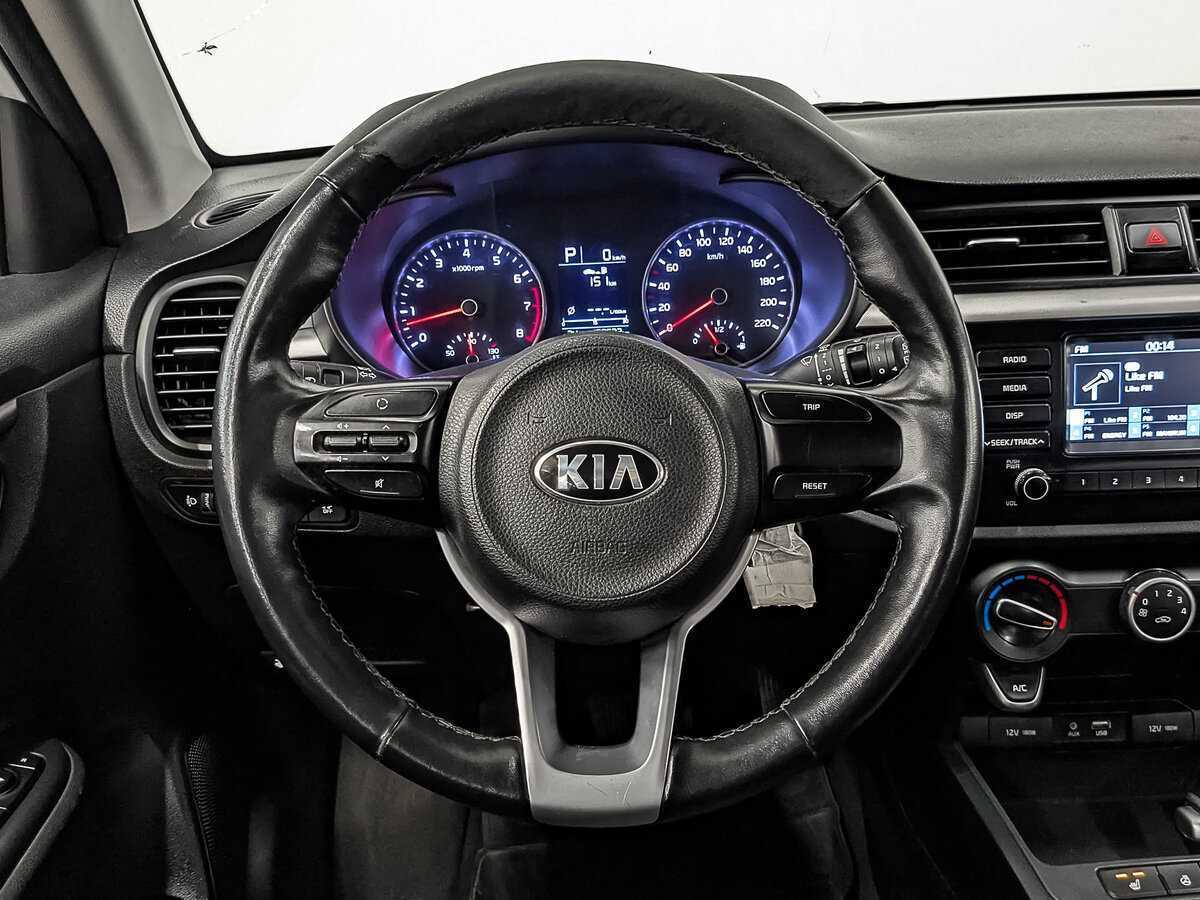 Kia Rio X-Line, 2020 Фото №19