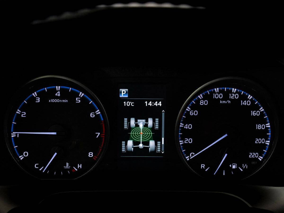 Toyota RAV4, 2017 Фото №17