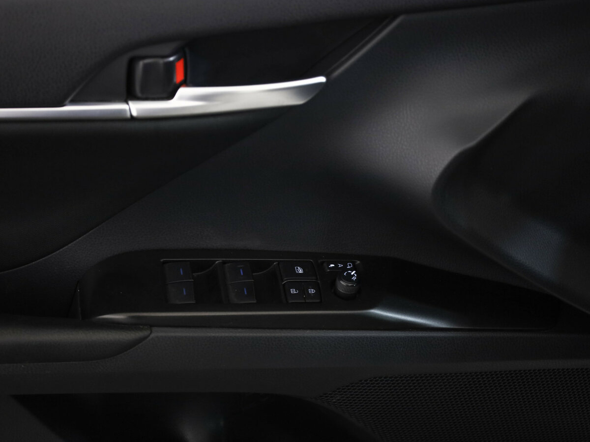 Toyota Camry VIII (XV70) Рестайлинг, 2021 Фото №7