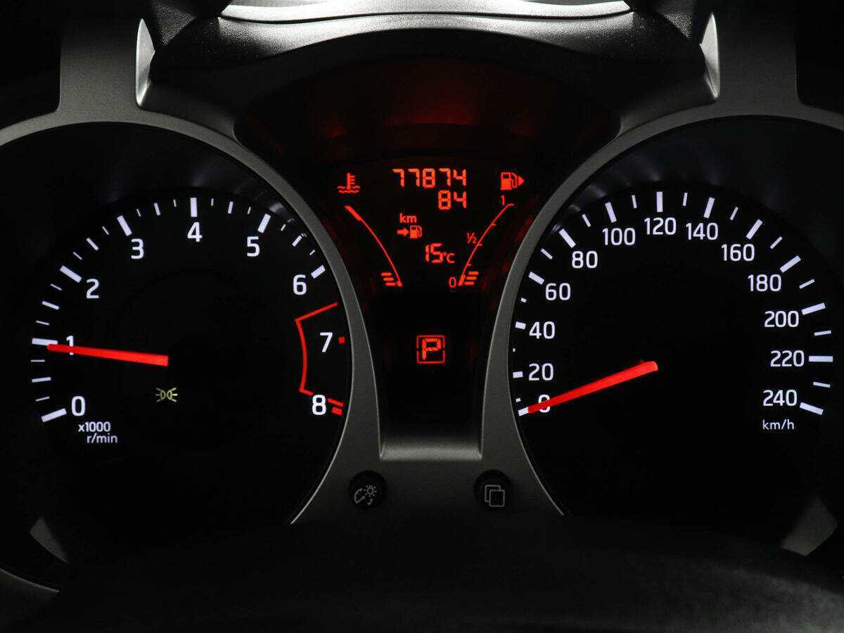 Nissan Juke, 2012 Фото №11