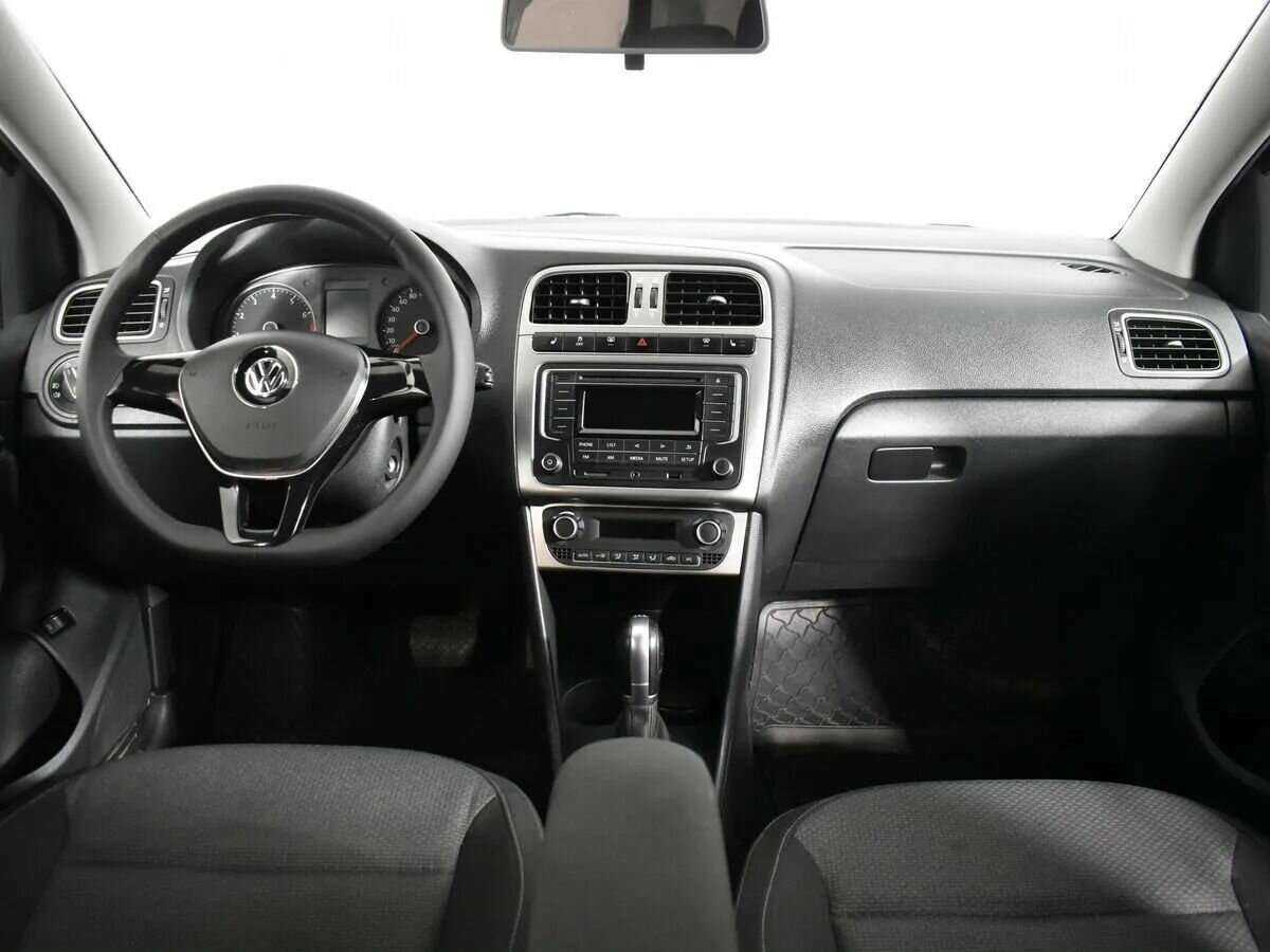 Volkswagen Polo, 2017 Фото №10