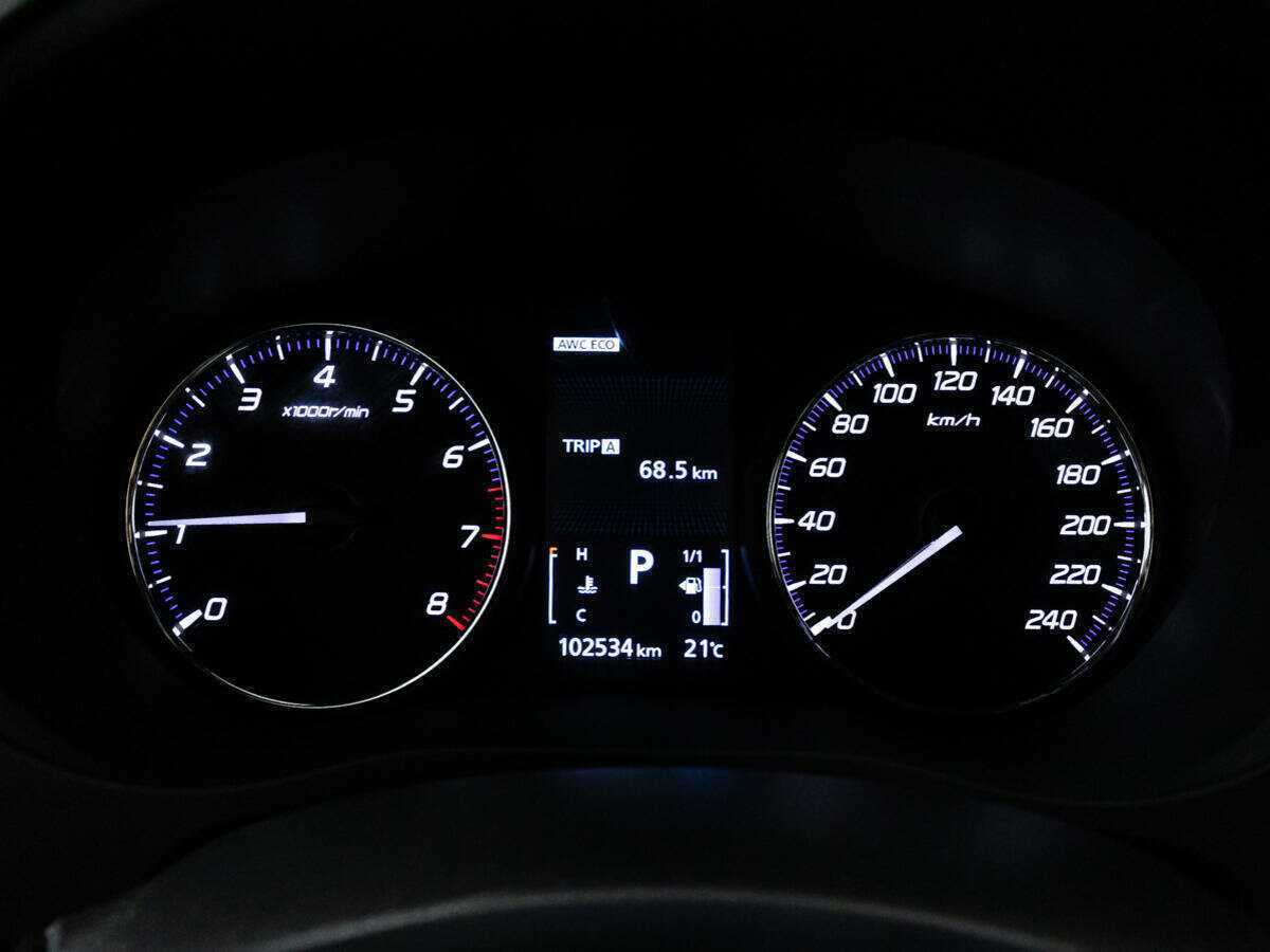 Mitsubishi Outlander, 2021 Фото №12