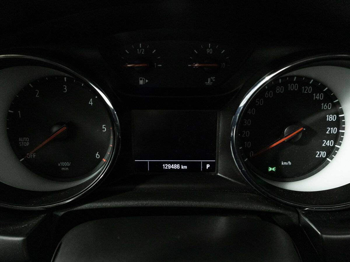 Opel Astra, 2019 Фото №12