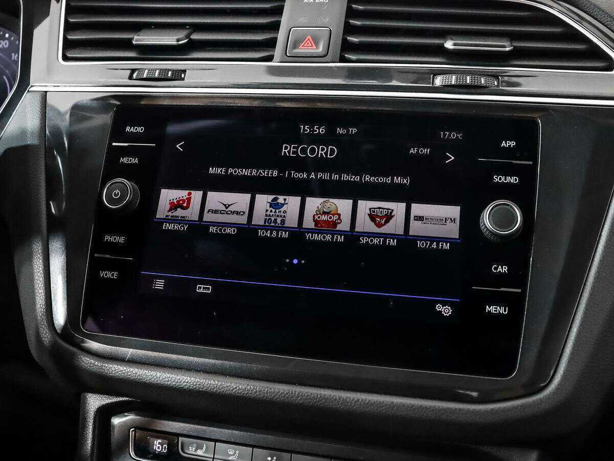 Volkswagen Tiguan, 2017 Фото №15