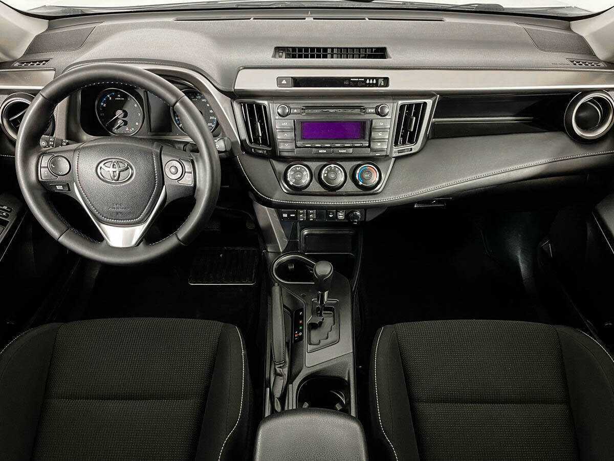 Toyota RAV4, 2016 Фото №10