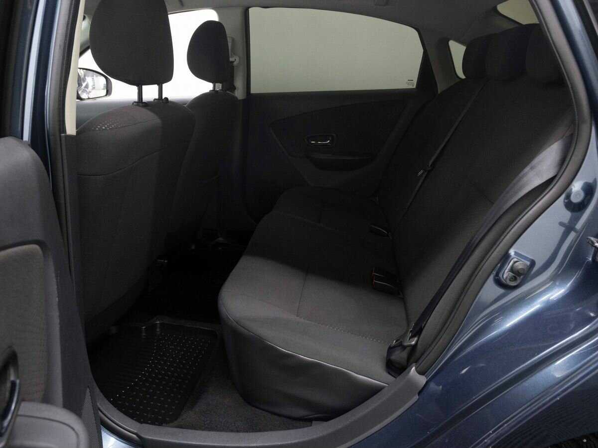 Nissan Almera, 2013 Фото №11