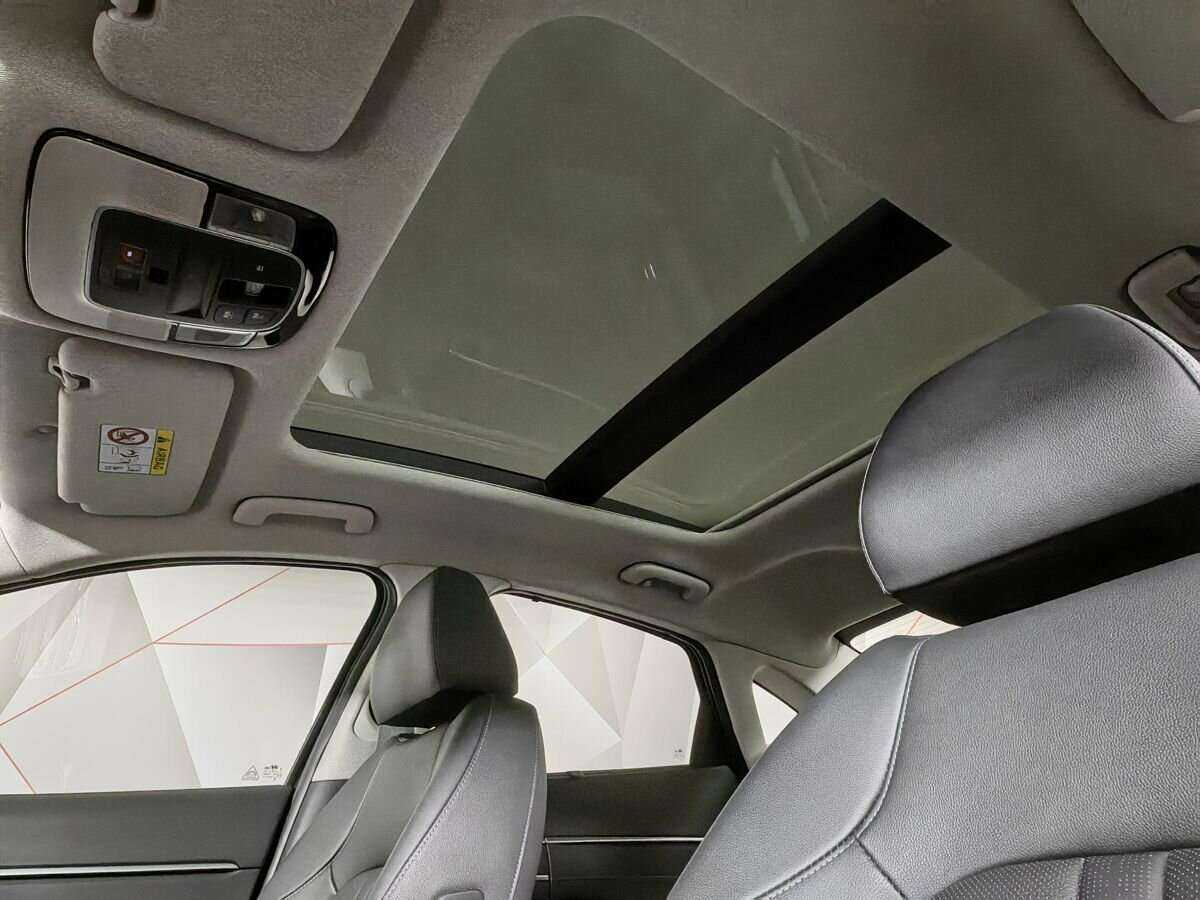 Hyundai Sonata, 2022 Фото №18