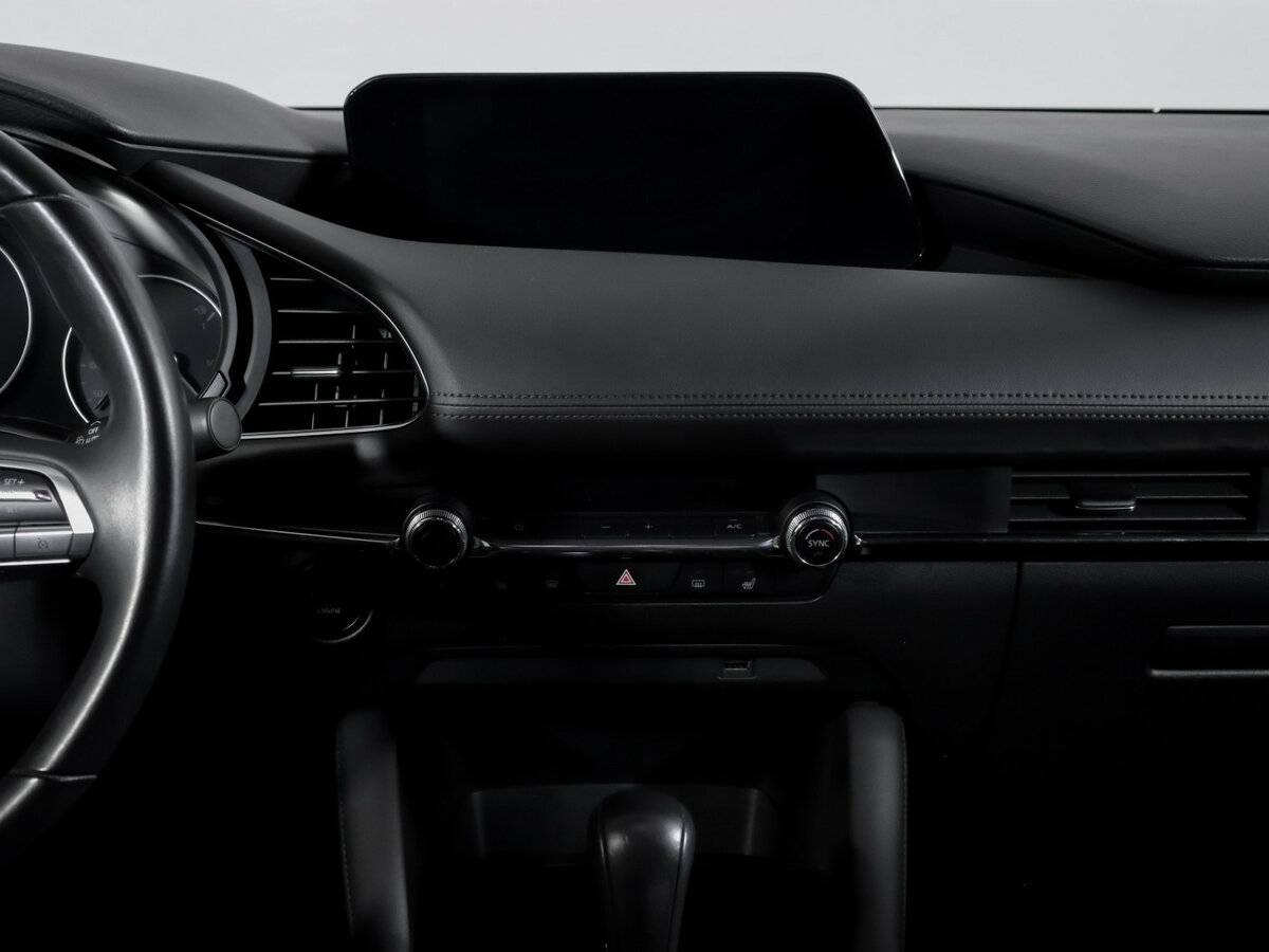 Mazda 3 IV (BP), 2019 Фото №11