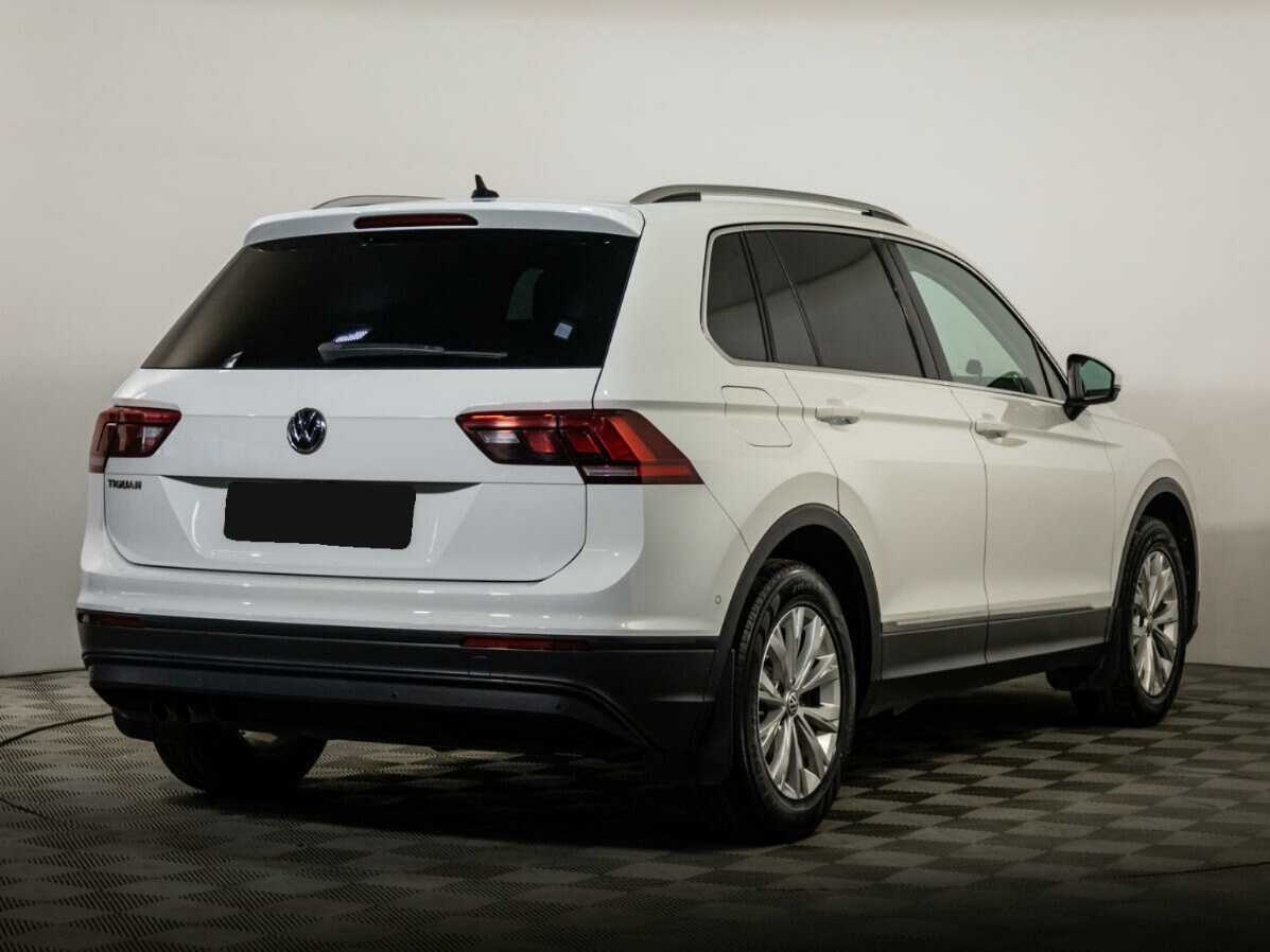 Volkswagen Tiguan L, 2018 Фото №4
