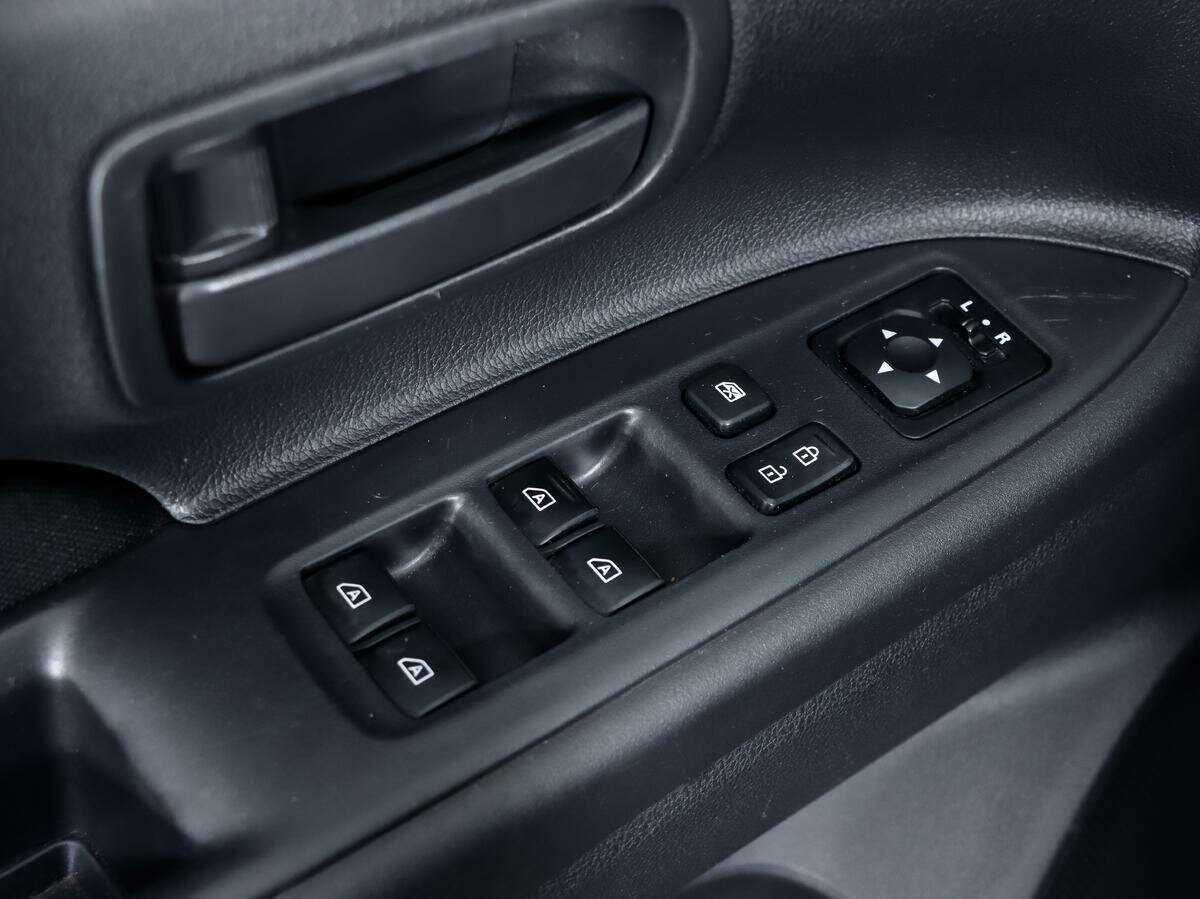 Mitsubishi Outlander, 2019 Фото №12