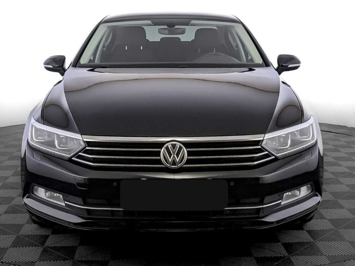 Volkswagen Passat, 2018 Фото №2