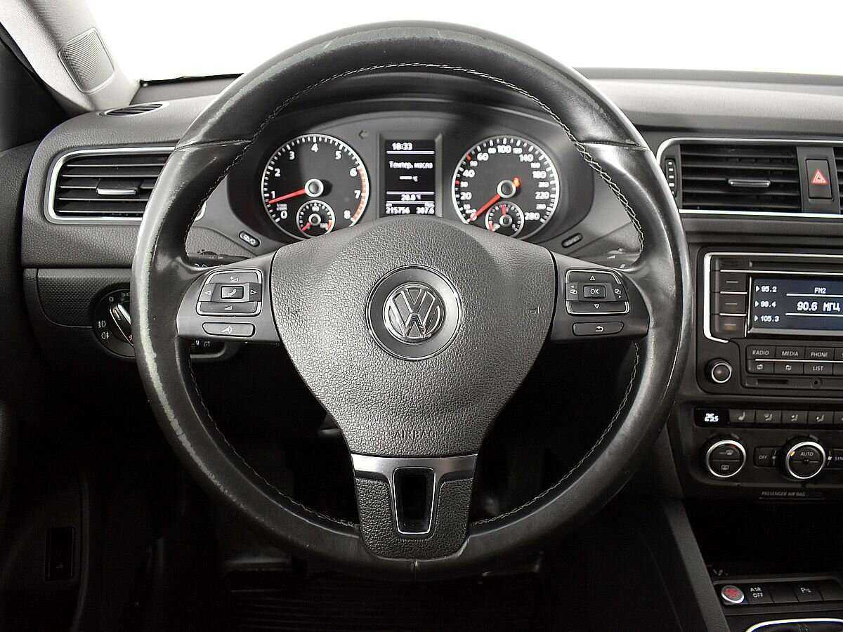 Volkswagen Jetta, 2014 Фото №10