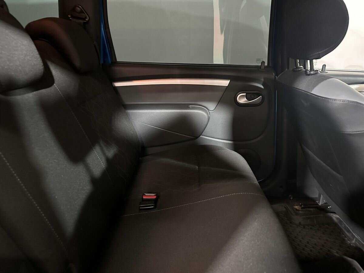 Lada (ВАЗ) Largus Cross, 2020 Фото №11