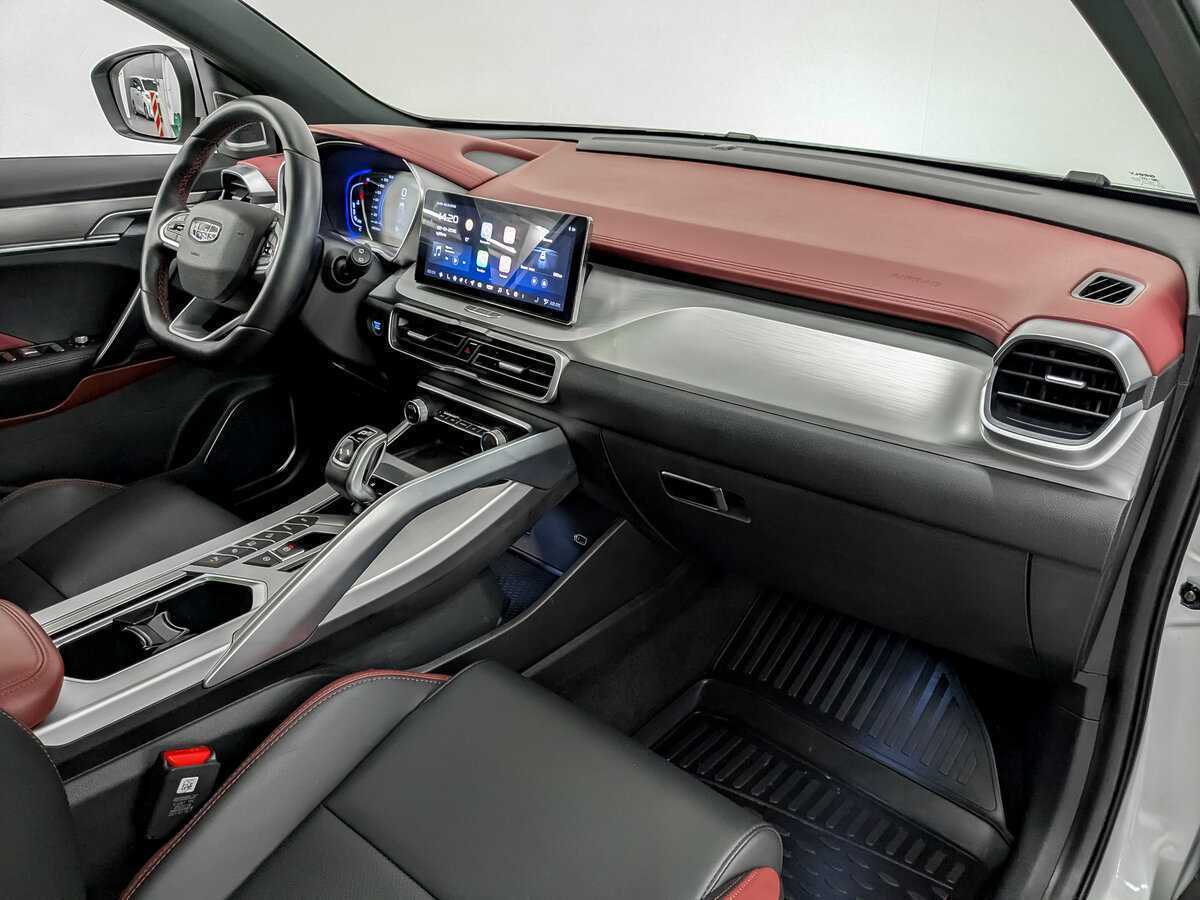 Geely Coolray, 2021 Фото №11