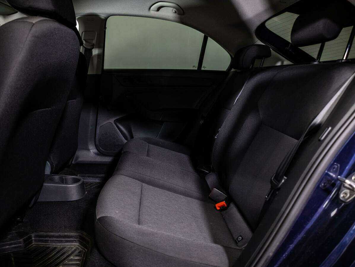 Skoda Rapid, 2015 Фото №9
