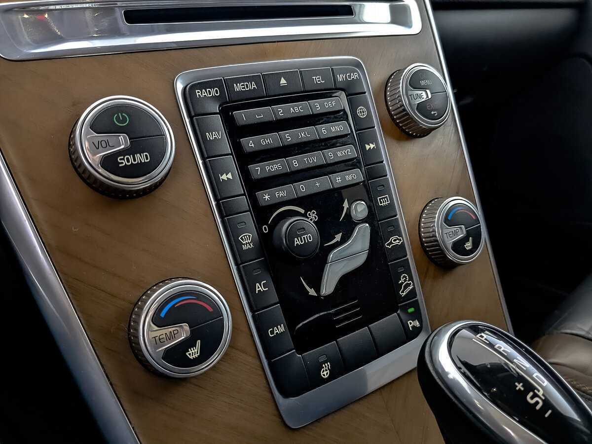 Volvo XC60, 2014 Фото №21