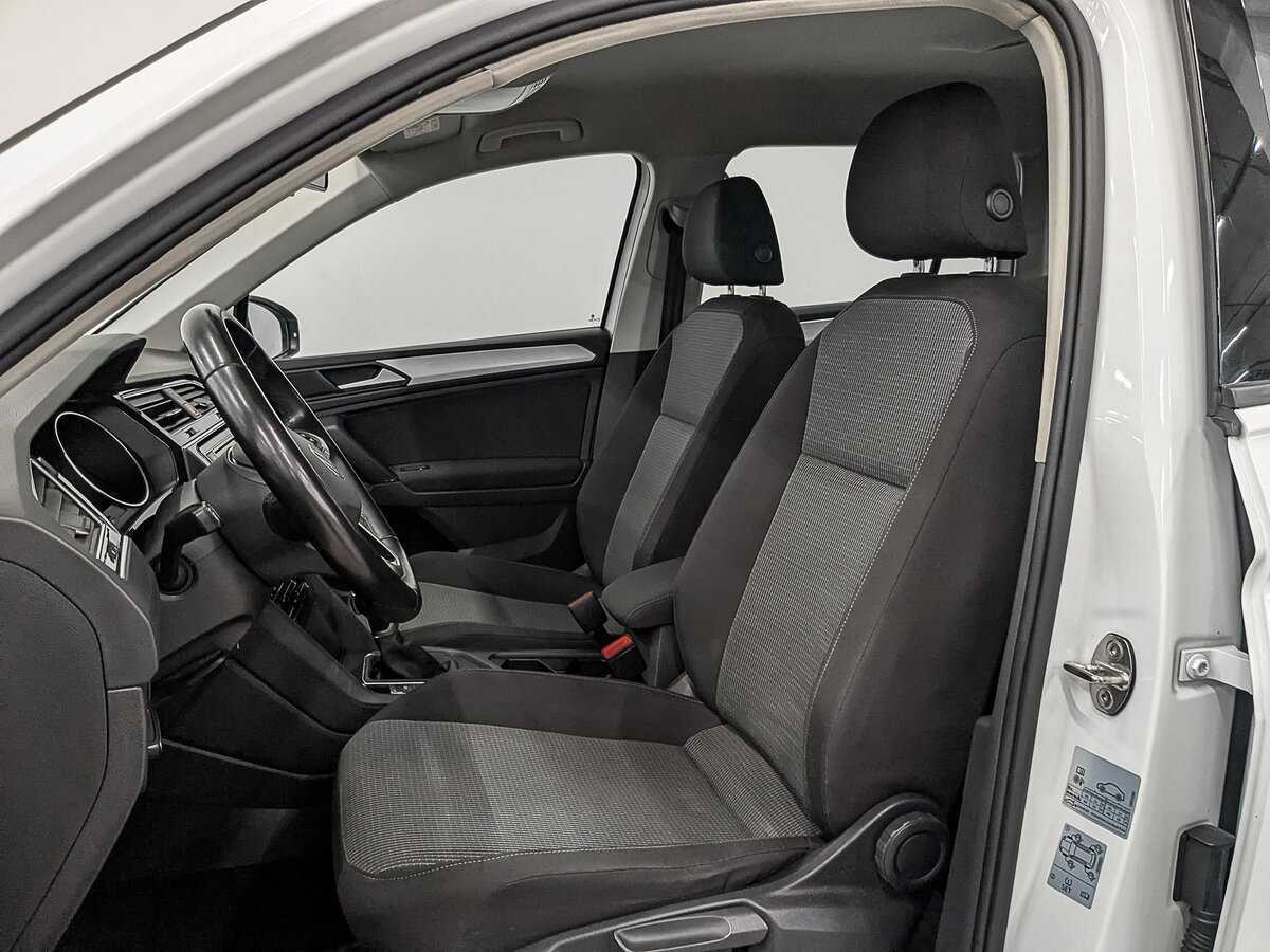 Volkswagen Tiguan, 2021 Фото №18