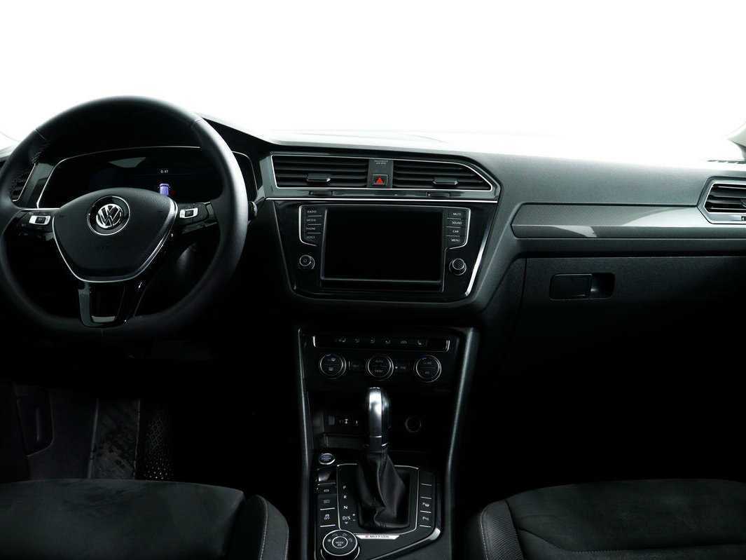 Volkswagen Tiguan, 2017 Фото №11