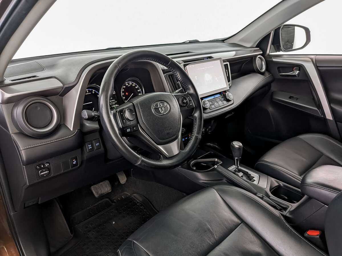 Toyota RAV4, 2017 Фото №14