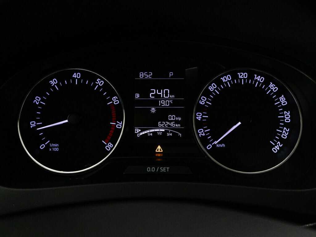 Skoda Rapid, 2017 Фото №12