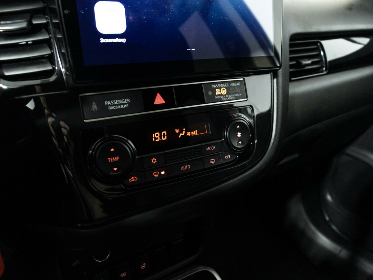 Mitsubishi Outlander III Рестайлинг 3, 2019 Фото №14
