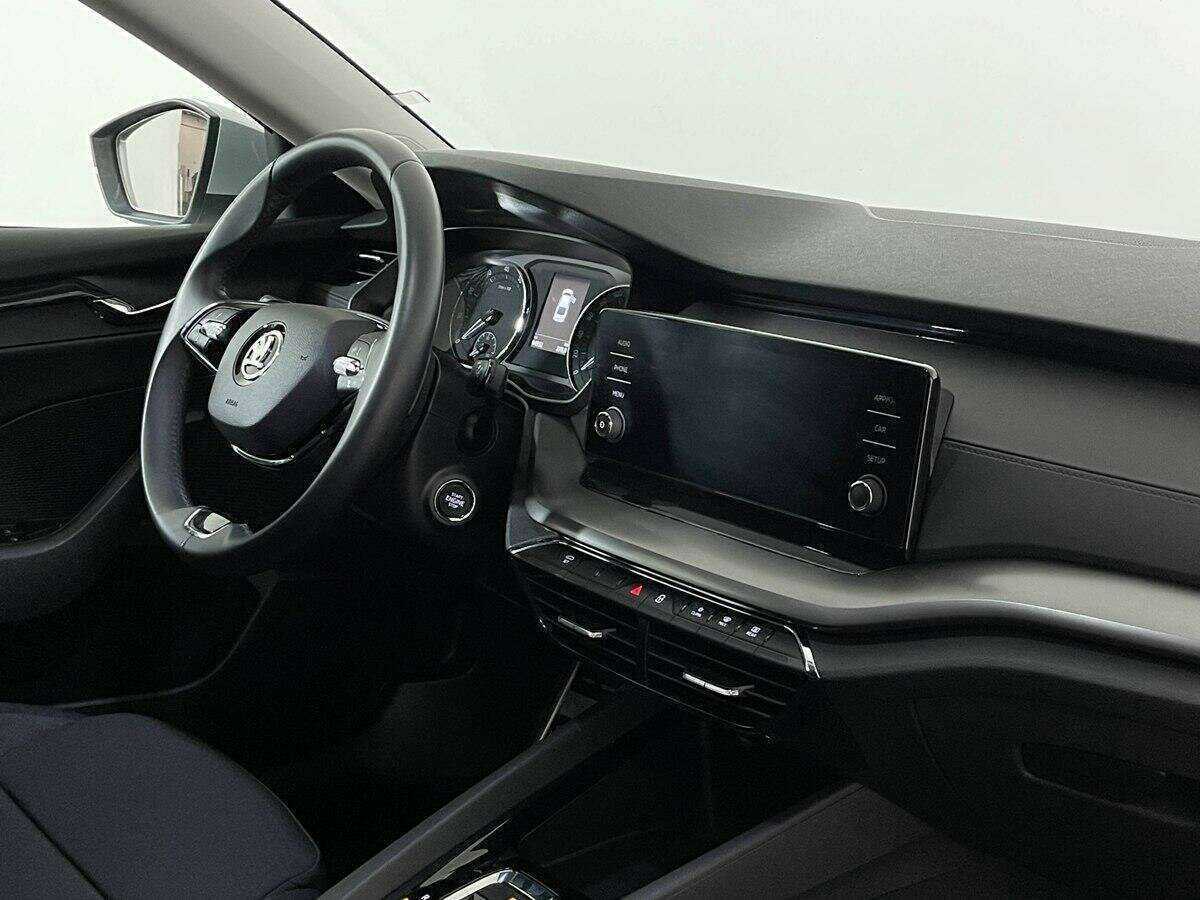 Skoda Octavia, 2021 Фото №8