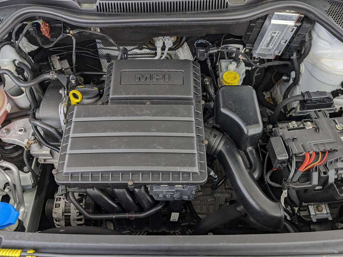 Volkswagen Polo, 2018 Фото №9