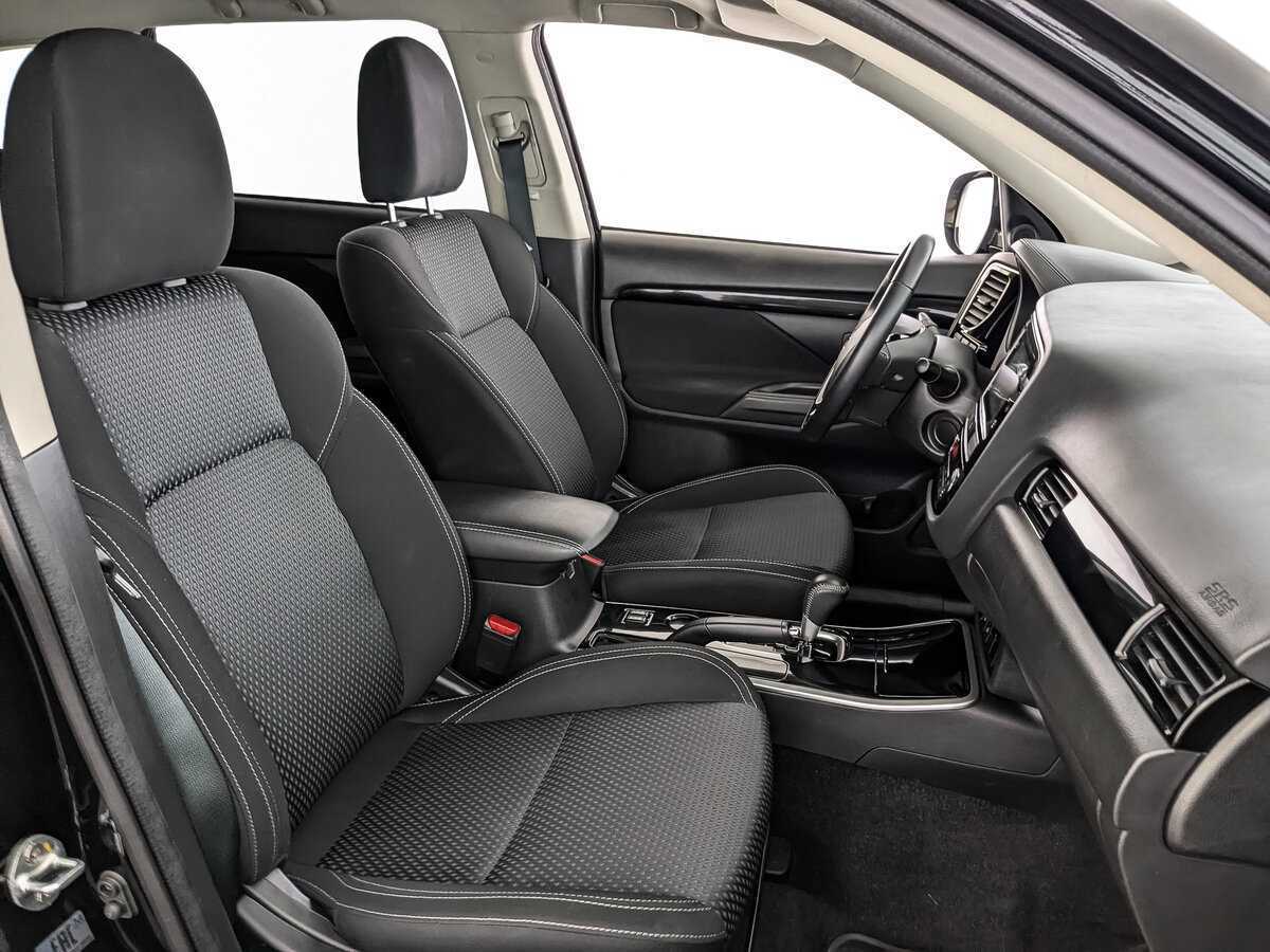 Mitsubishi Outlander, 2019 Фото №20