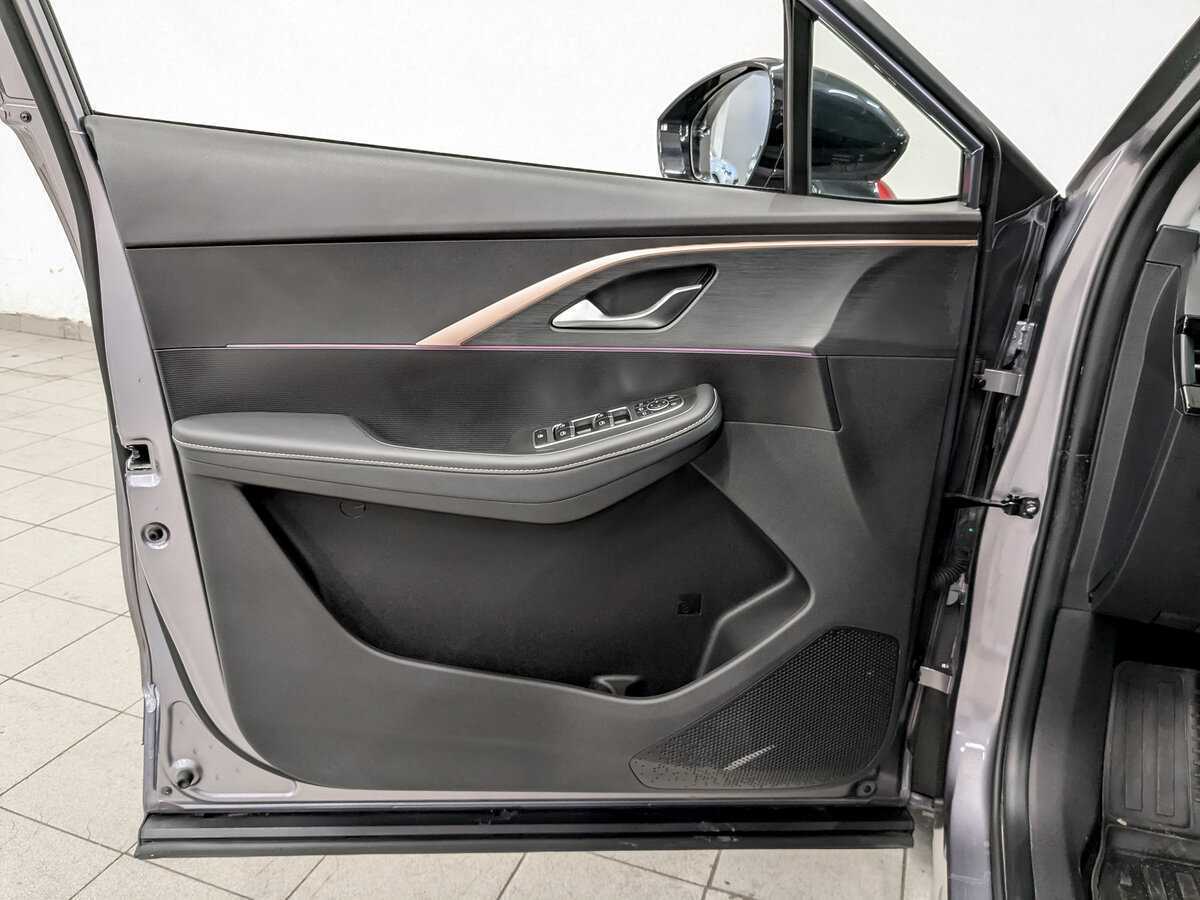 Omoda C5, 2023 Фото №17