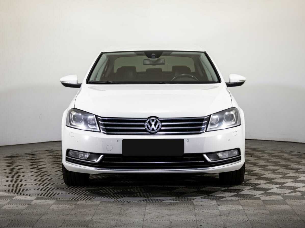 Volkswagen Passat, 2013 Фото №2
