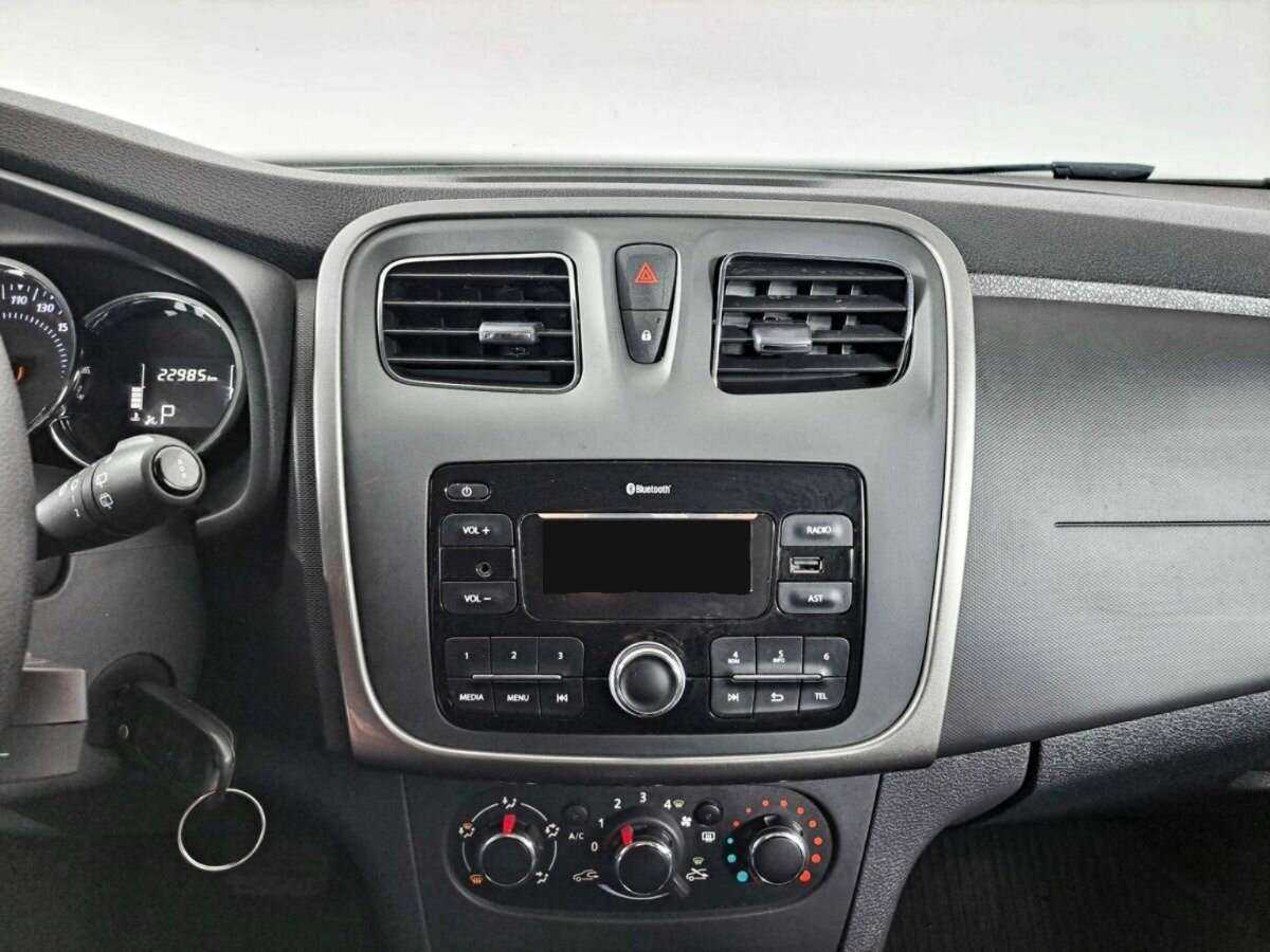 Renault Sandero, 2020 Фото №13