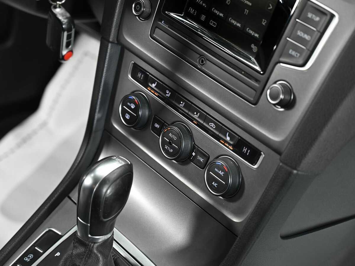 Volkswagen Golf, 2013 Фото №11