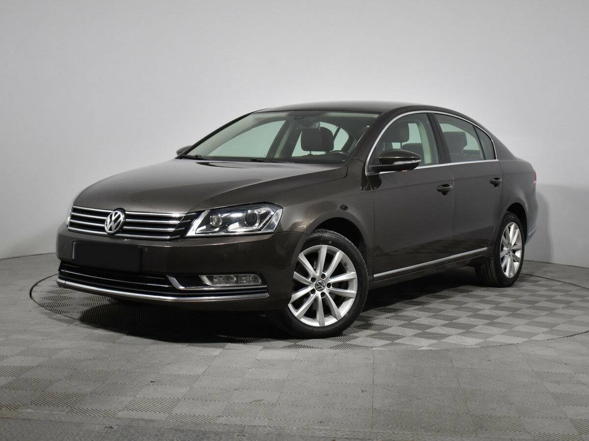 Volkswagen Passat, 2012 Фото №1