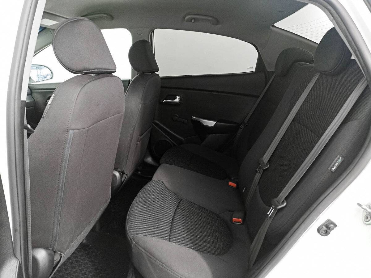 Kia Rio 6-speed, 2015 Фото №12